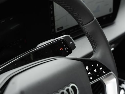 New 2026 Audi Q3 quattro 2.0T image 14