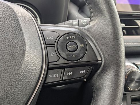 Used 2024 Toyota RAV4 XLE Premium image 17