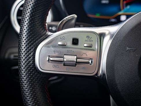 Certified 2022 Mercedes-Benz GLC 43 AMG 4MATIC image 27