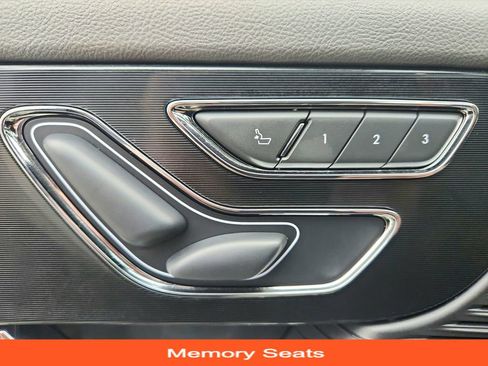 Used 2022 Lincoln Corsair Reserve w/ Sport Package image 34