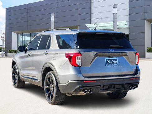 Used 2023 Ford Explorer ST w/ Equipment Group 401A image 4