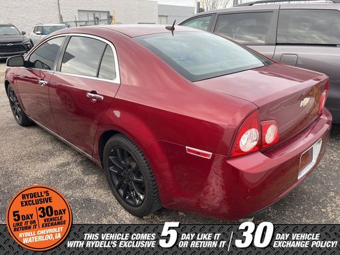 Used 2009 Chevrolet Malibu LTZ w/ HFV6 Engine Package image 3