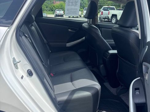 Used 2012 Toyota Prius Five FWD image 13