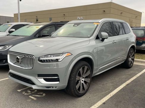 Used 2025 Volvo XC90 B6 Ultra w/ Protection Package Premier image 2