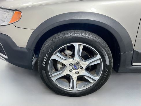 Used 2013 Volvo XC70 T6 image 13