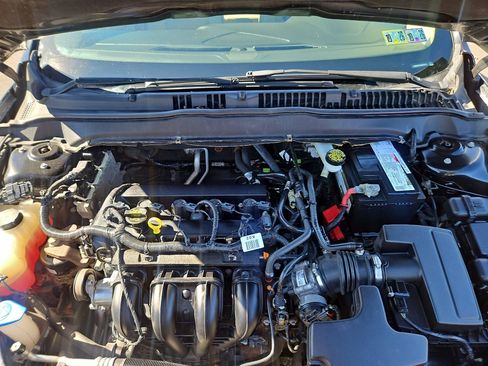 Used 2014 Ford Fusion SE image 34