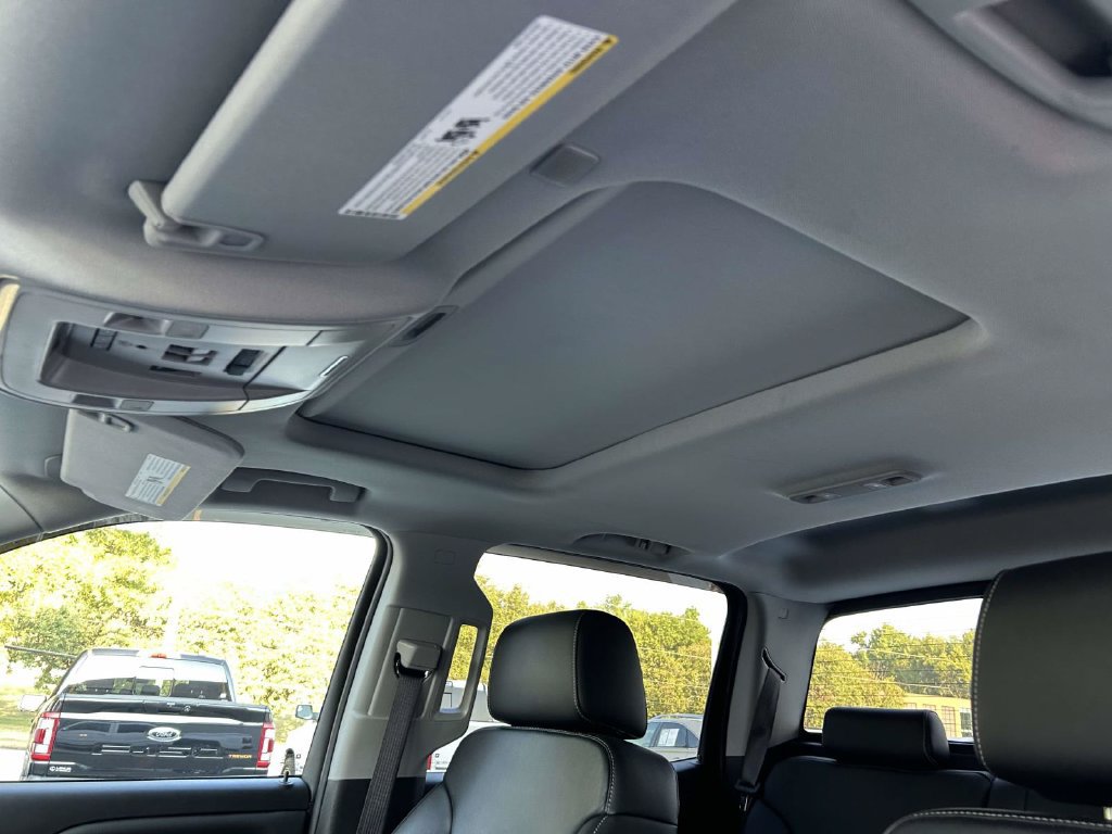 Used 2017 GMC Sierra 1500 SLT AWD/4WD image 14