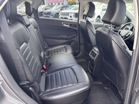 Certified 2022 Ford Edge SEL w/ Convenience Package image 17