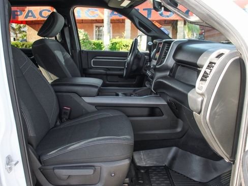 Used 2019 RAM 2500 Big Horn image 38