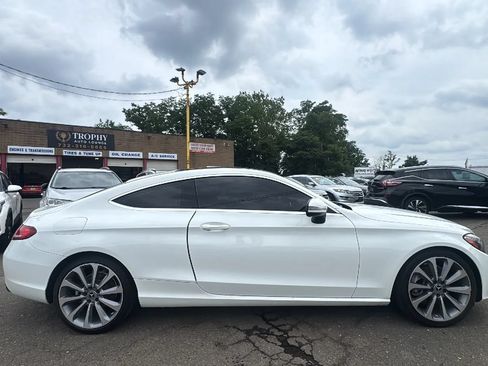 Used 2018 Mercedes-Benz C 300 Coupe image 4