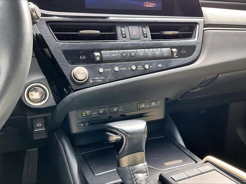 Used 2022 Lexus ES 350 w/ Premium Package image 35
