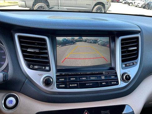 Used 2016 Hyundai Tucson Limited w/ Option Group 03 FWD image 21