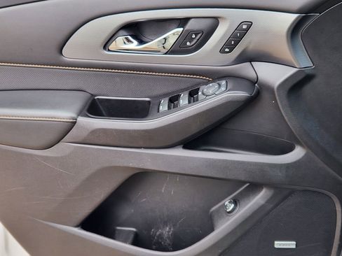 Used 2020 Chevrolet Traverse Premier w/ LPO, Floor Liner Package image 23