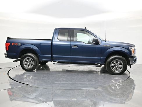 Used 2019 Ford F150 XLT w/ Equipment Group 302A Luxury image 4