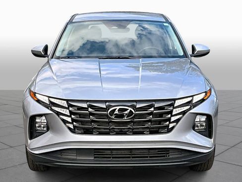 Used 2024 Hyundai Tucson SE image 3