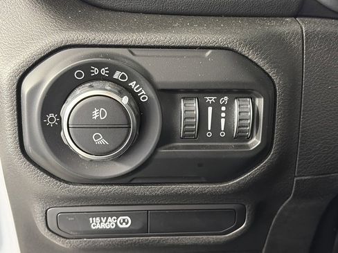 Used 2020 Jeep Gladiator Rubicon image 26