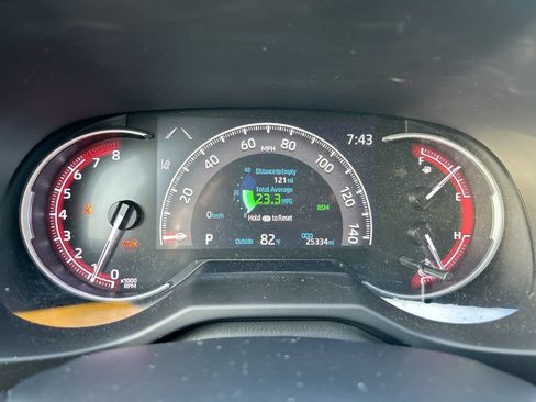 Used 2024 Toyota RAV4 XLE Premium FWD image 22