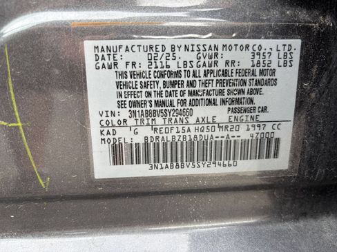 Used 2025 Nissan Sentra S FWD image 28