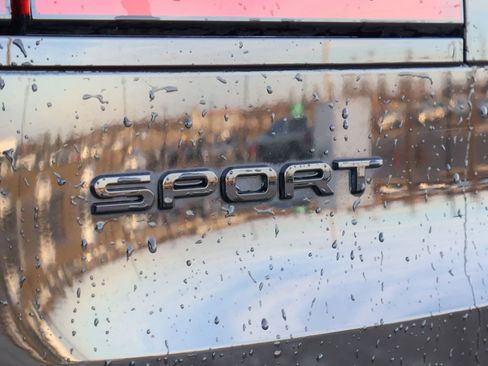 Used 2024 Land Rover Range Rover Sport Dynamic SE image 8