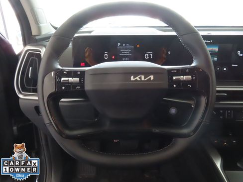 Used 2026 Kia Sorento LX image 17