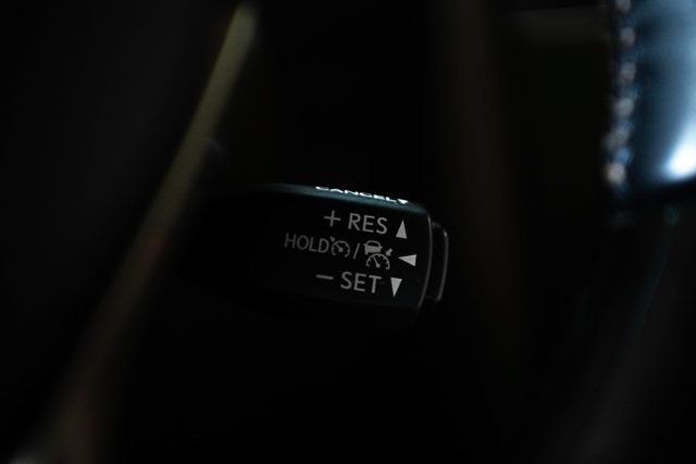 Used 2020 Lexus GX 460 Luxury w/ Luxury Sport Package AWD/4WD image 35