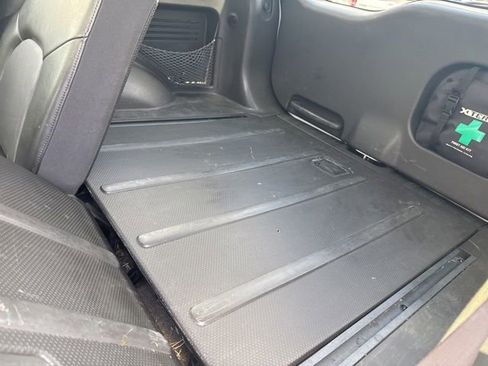 Used 2012 Nissan Xterra PRO-4X w/ Pro-4x Leather Pkg AWD/4WD image 33