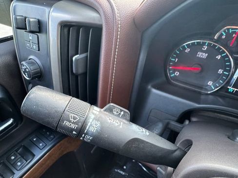 Used 2014 Chevrolet Silverado 1500 High Country w/ High Country Premium Package AWD/4WD image 25