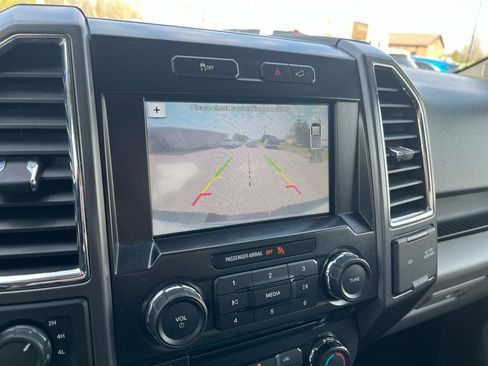 Used 2017 Ford F150 XLT w/ Equipment Group 302A Luxury image 12