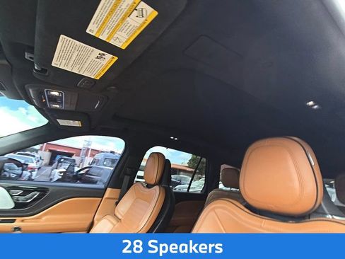 Used 2020 Lincoln Aviator Black Label w/ Dynamic Handling Package AWD/4WD image 12