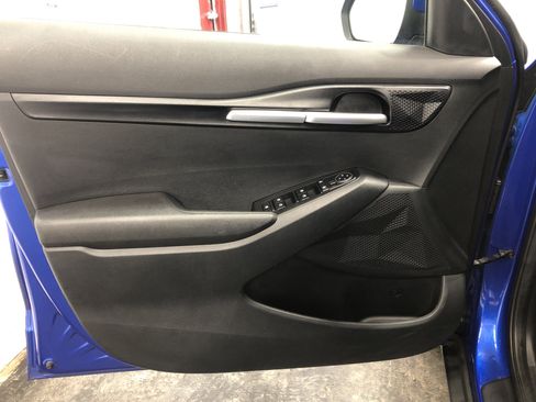 Certified 2021 Kia Seltos LX image 14