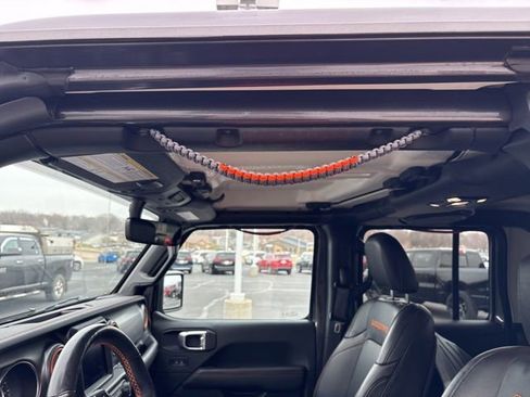 Used 2022 Jeep Gladiator Mojave w/ LED Lighting Group image 20