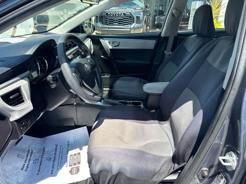 Used 2016 Toyota Corolla LE FWD image 10
