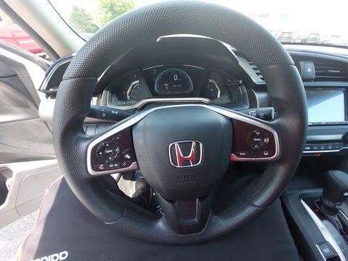 Used 2019 Honda Civic LX image 15
