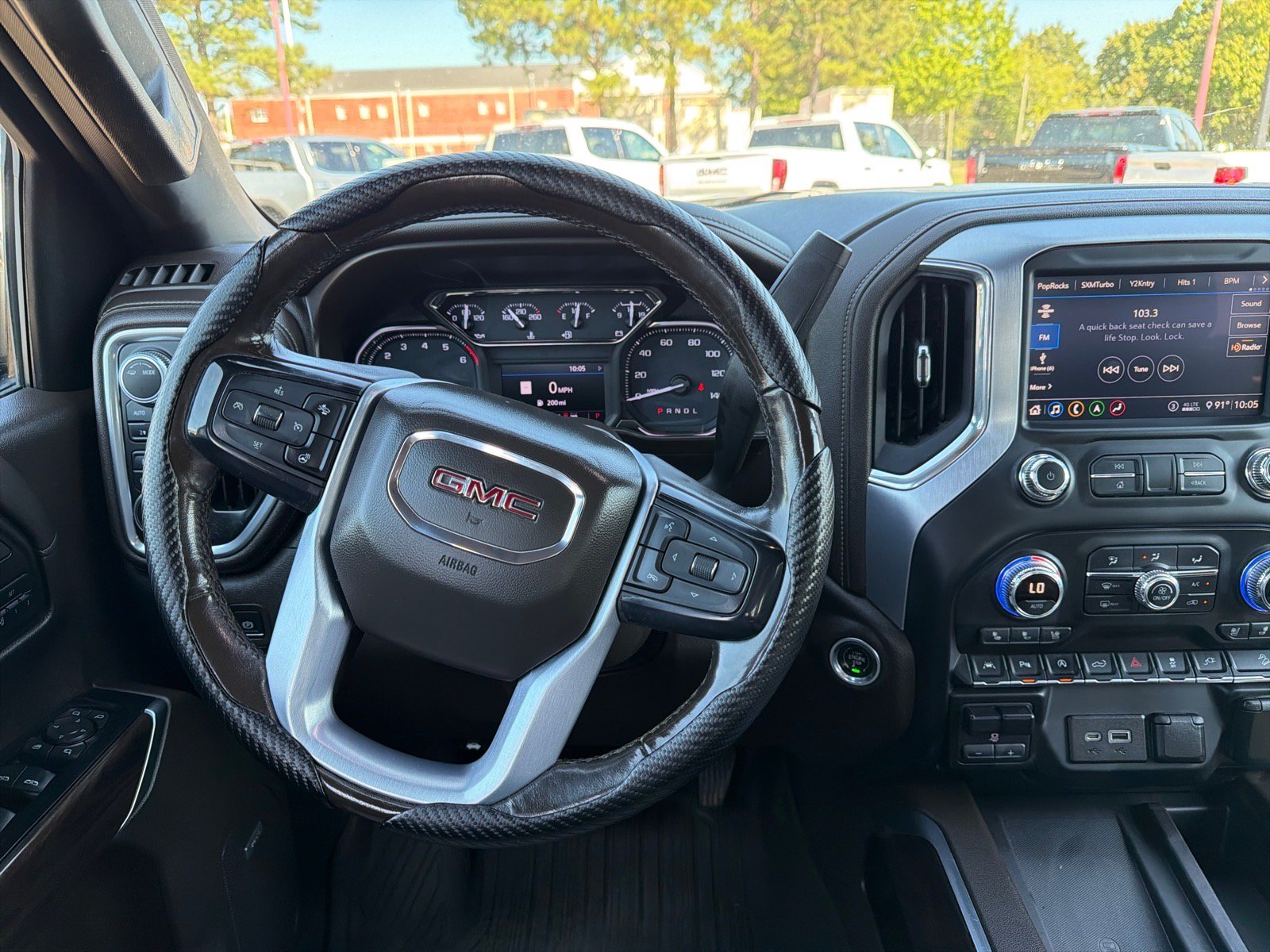 Used 2020 GMC Sierra 1500 SLT w/ SLT Premium Plus Package AWD/4WD image 17
