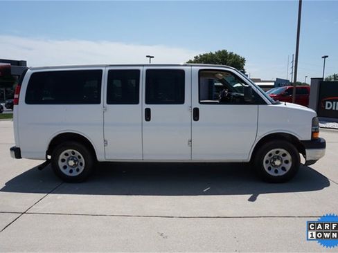 Used 2014 Chevrolet Express 1500 LT w/ LT Preferred Equipment Group image 2