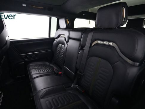 Used 2023 Rivian R1S Adventure AWD/4WD image 24