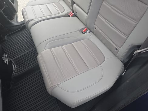 Used 2019 Honda CR-V Touring image 13