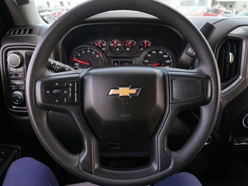 Used 2022 Chevrolet Silverado 1500 Custom image 11
