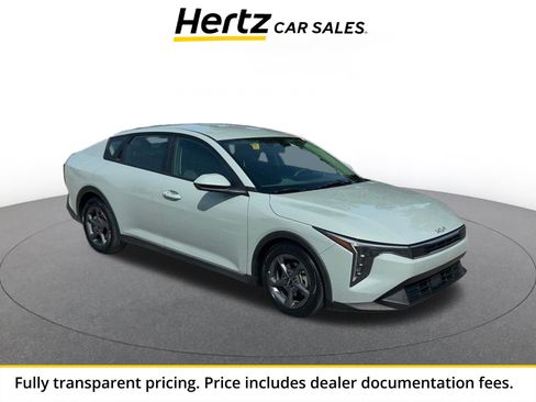 Used 2025 Kia K4 FWD image 1