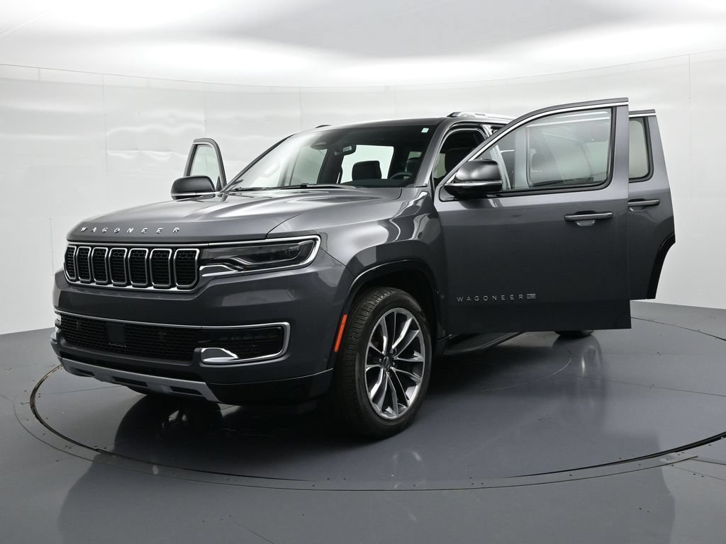 Used 2023 Jeep Wagoneer Series II w/ Premium Group I AWD/4WD image 28
