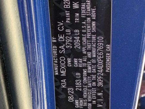 Used 2023 Kia Forte LXS w/ LXS Technology Package image 32