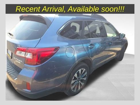 Used 2015 Subaru Outback 2.5i Limited AWD/4WD image 1