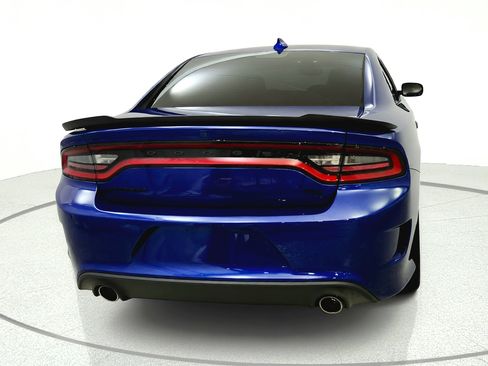 Used 2022 Dodge Charger R/T w/ Blacktop Package RWD image 6