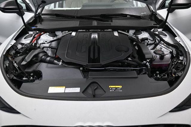 New 2026 Audi A6 Premium Plus AWD/4WD image 15