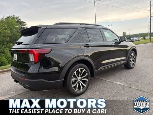 New 2026 Ford Explorer ST-Line RWD image 4