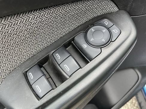 Used 2021 Chevrolet TrailBlazer LT w/ Convenience Package FWD image 13