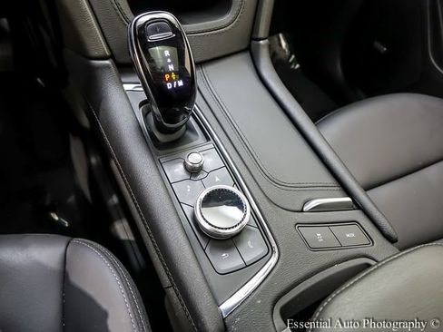 Certified 2023 Cadillac XT5 Premium Luxury AWD/4WD image 19