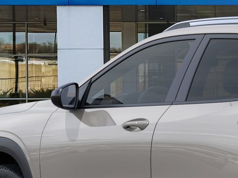 New 2026 Chevrolet Trax ACTIV w/ Driver Confidence Package FWD image 13
