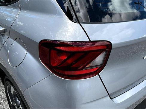 Used 2025 Hyundai Venue SEL FWD image 26