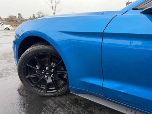 Used 2020 Ford Mustang Coupe RWD image 40